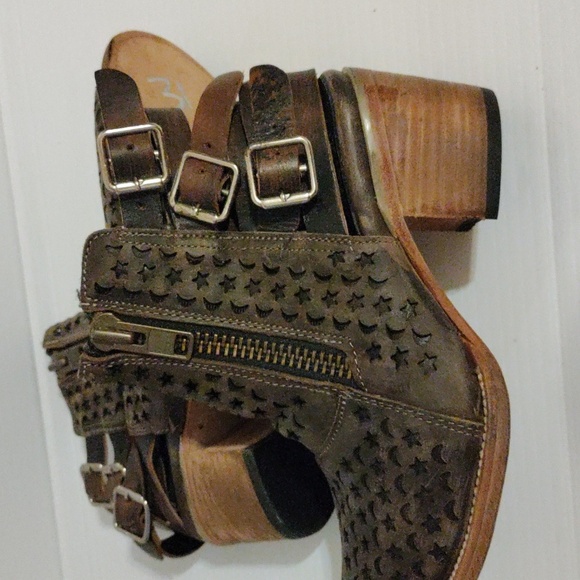 Rare FreeBird DAHLIA Brown Dahlia Star/ Moon Cutout Boots size 7 - Picture 7 of 15